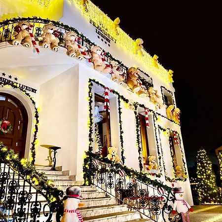President Luxury Hotel Ploieşti Buitenkant foto