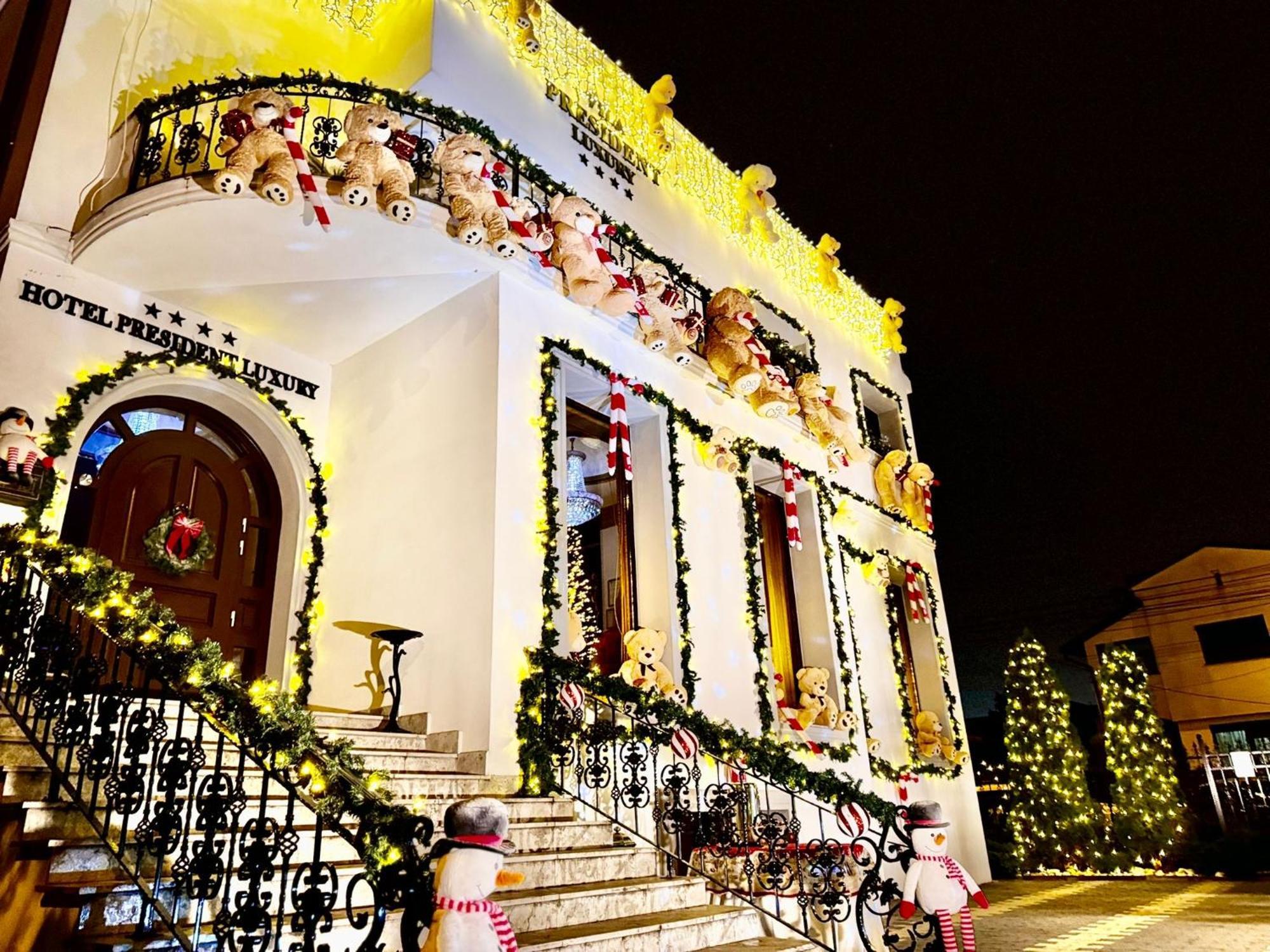 President Luxury Hotel Ploieşti Buitenkant foto
