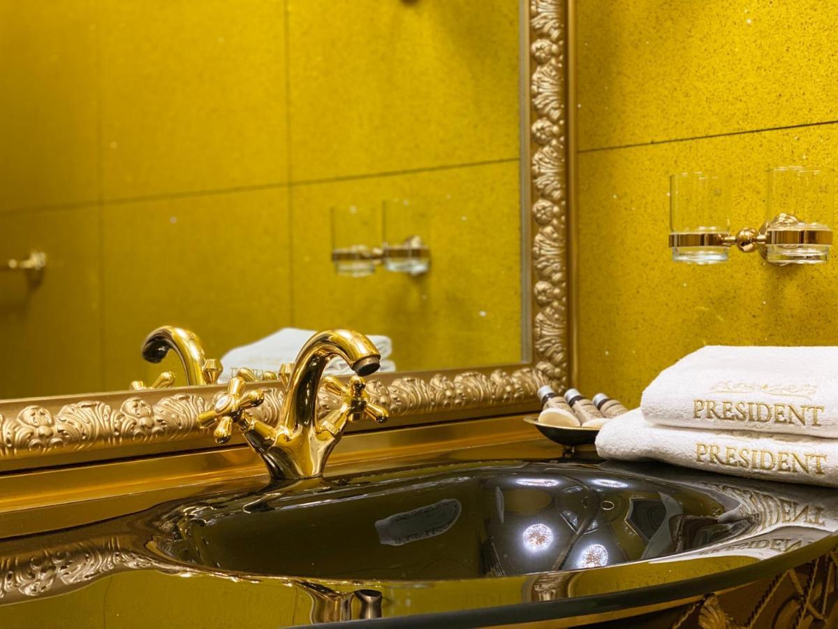 President Luxury Hotel Ploieşti Buitenkant foto